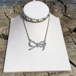 🎀NEW BOWTIE NECKLACE 🎀
